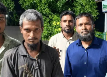 কক্সবাজারে নিখোঁজ জসিমকে ৮ বছর পর পাওয়া গেল তেঁতুলিয়ায় 4 703b198d025f7ac9521a3df506550716 6ab1f54e9a8bf
