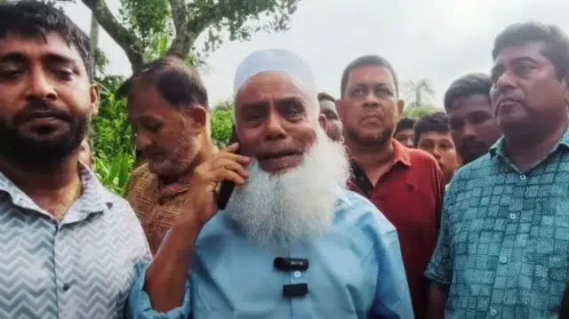 স্বরাষ্ট্র সচিবকে ফোন করে কাঁদলেন এমপি মনিরুল হক 1 8737e651fa5cbdc56cb0657df7d89061 6aae9731dc473
