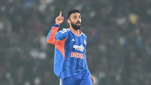 আফগানিস্তান সিরিজ থেকে ছিটকে গেলেন বরুণ চক্রবর্তী 1 9070d4bce56ac161f7d25cf459970a71 6aa8c025b49da