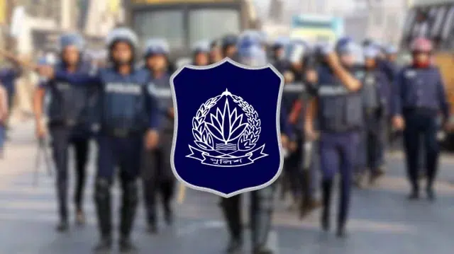ঝটিকা মিছিল আতঙ্কে পুলিশ কর্মকর্তারা 1 c762236c89b4692511998be5c5fe0d4f 6aac3fc7c08f0