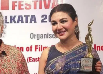 কলকাতায় পঞ্চম ওয়ার্ল্ড ফিল্ম ফেস্টিভ্যালে পুরস্কার জিতল বাংলাদেশের দুই সিনেমা 2 f3a9f489b86b9ef70462bb644ff9642e 6aa7d5a0231e2