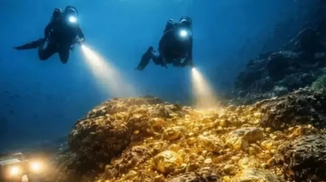 চীনের বিজ্ঞানীরা সমুদ্রের গভীরে বিশাল স্বর্ণের খনির সন্ধান পেয়েছেন 1 f8ffdca9384cf73437a6417bf339db03 6aa6c227bebf7