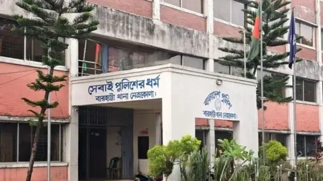 শ্রেণিকক্ষে অনৈতিক কাজ, পালালেন মাদ্রাসা পরিচালক 1 2c81c05a87a0110965ebbd49d51d17bb 6ae258a7b9639