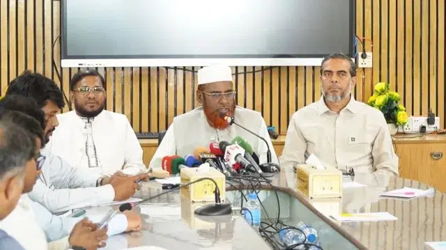 ভোটারদের বাধা, আগাম সিল ও এজেন্টদের বের করে দেওয়ার অভিযোগ জামায়াতের 1 6208cc32ac150a924623547b0b18df38 6ae39313cfa3e