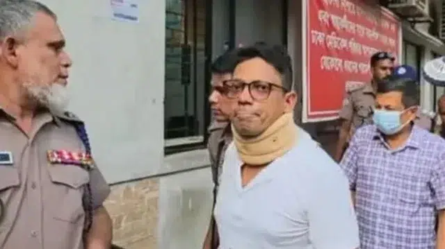 স্বাস্থ্য পরীক্ষার জন্য ঢামেকে আনিসুল হক, পলক ও সাবেক আইজিপি মামুন 1 a924d58067f1c2b2340211673811a3e7 6ae1ea9d3723a
