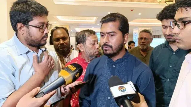 নভেম্বরের প্রথম সপ্তাহে মালয়েশিয়ায় কর্মী পাঠানো শুরু: প্রতিমন্ত্রী নুর 1 b0480f95a04ddc1562a44f9a138db50a 6ae1e639d23ef